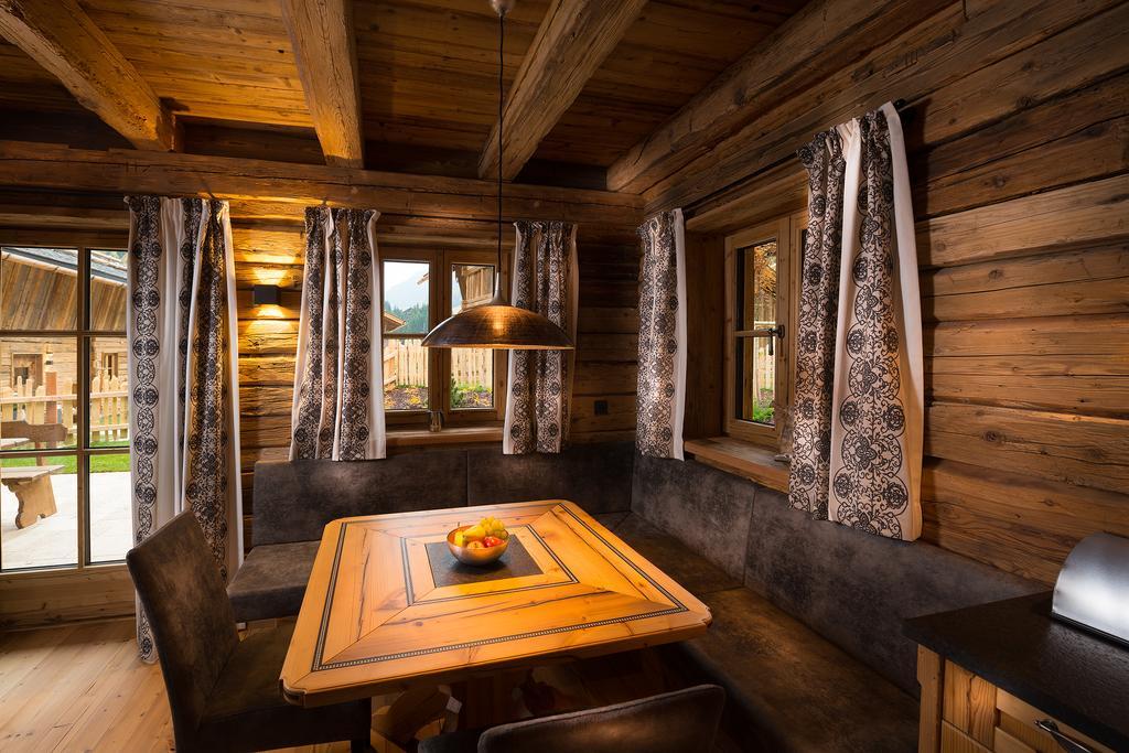 Chaletdorf Auszeit Huttschlag Room photo